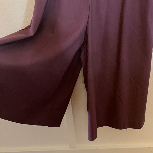 Mod Ref plum wide legged cropped jumper. - Picture 2 of 4